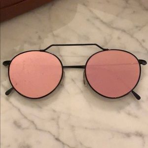 Pink illesteva sunglasses
